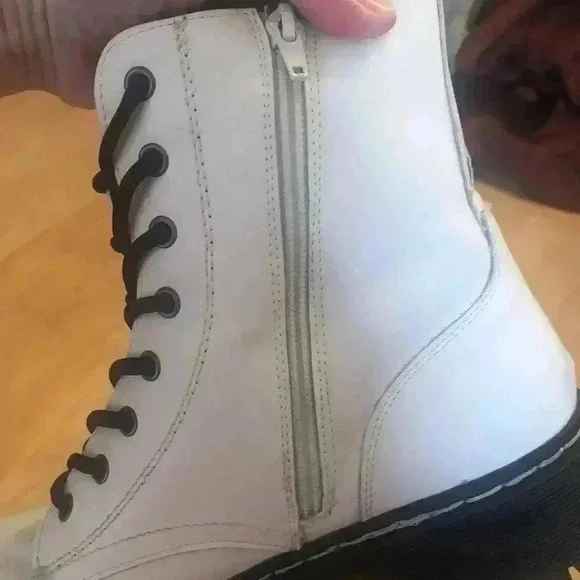 Sincerely Jules Harley leather combat boot. - Picture 11 of 12